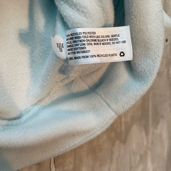 ALL IN MOTION HOODED HALF ZIP - Picture 7 of 9